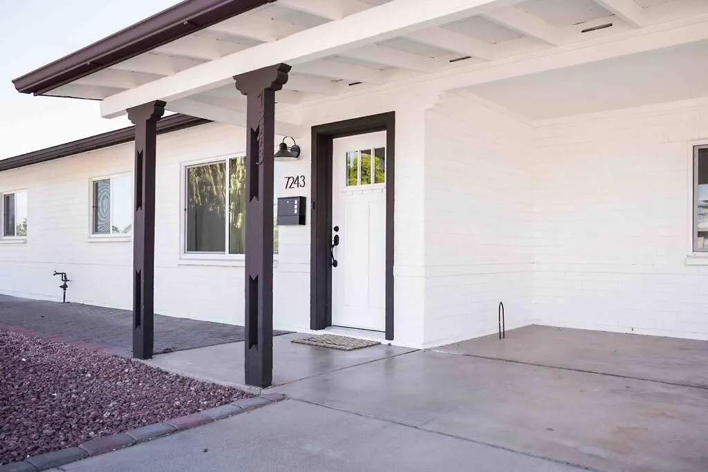 Old Town Cactus Casa With Master, Hot Tub, Putt Putt Villa Scottsdale Tatil Evi