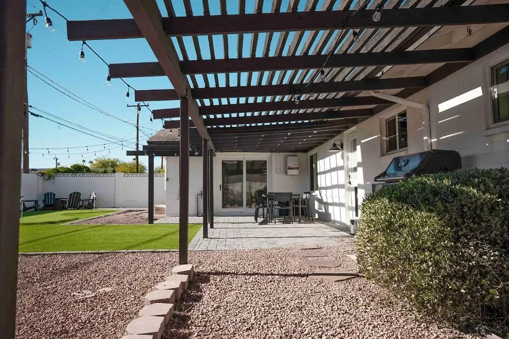 Tatil Evi Old Town Cactus Casa With Master, Hot Tub, Putt Putt Villa Scottsdale ABD